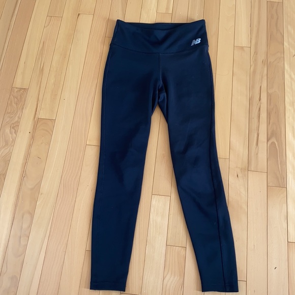 Dri fit NEw balance legging - Picture 3 of 7